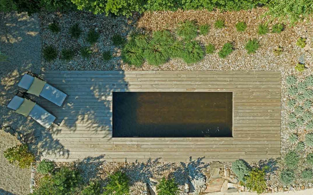 Les piscines naturelles : avantages écologiques